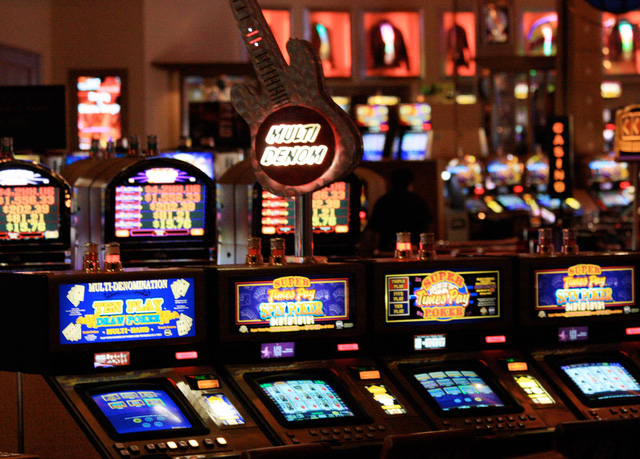 casino do donald trump xay dung mat 12 ty usd vua duoc ban voi gia chi 50 trieu usd