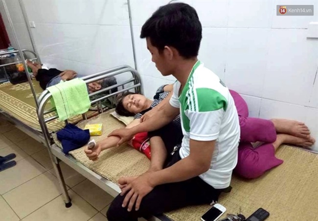 nghe an can dut ngon tay cai cua hang xom vi dam hai rau khong xin phep