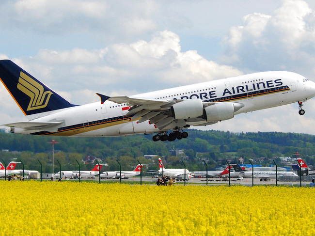 chum anh tan huong dich vu nhu khach san nam sao tren chuyen bay cua hang hang khong singapore airlines