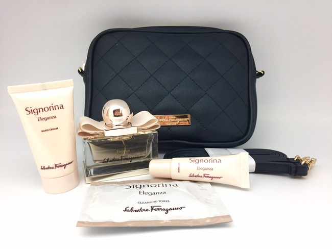 chum anh tan huong dich vu nhu khach san nam sao tren chuyen bay cua hang hang khong singapore airlines