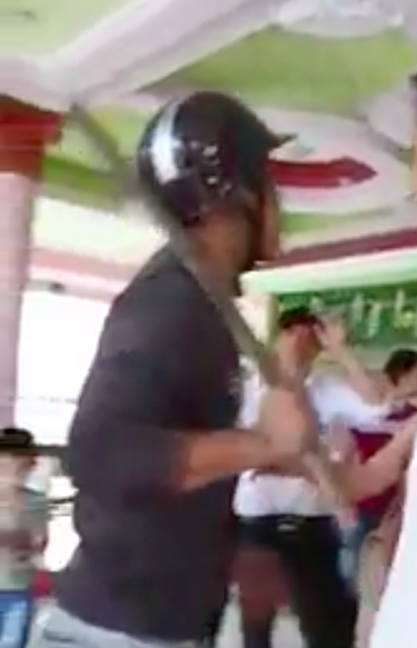 gia dinh chu re bi nhom con do danh nhap vien tai nha hang tiec cuoi o sai gon
