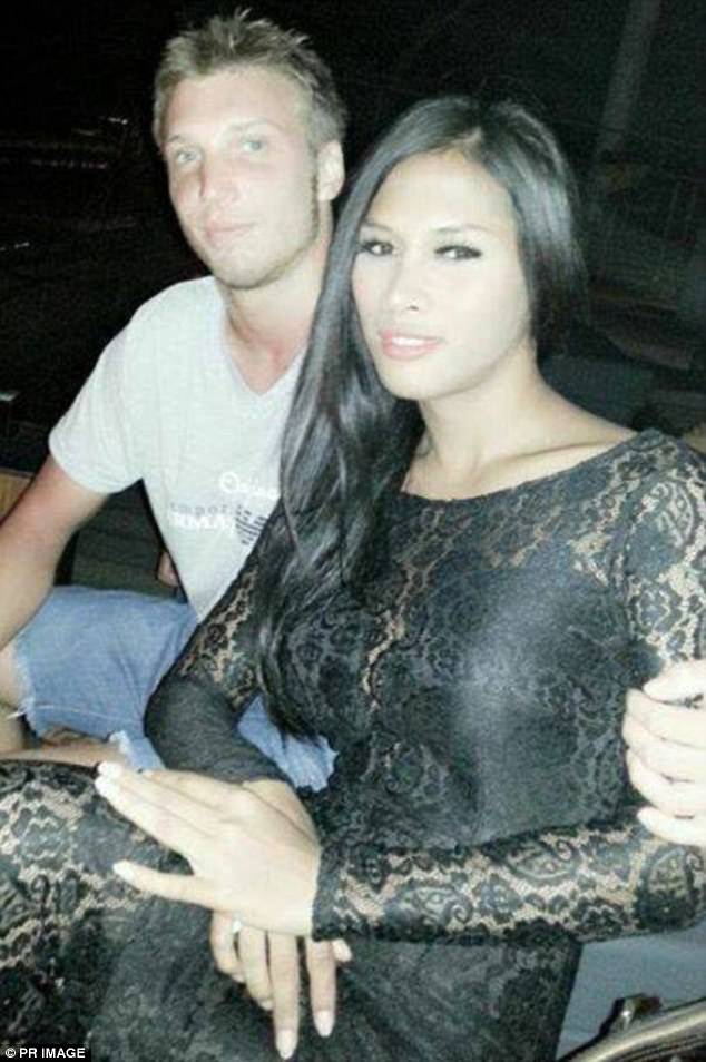 lat lai vu an gay chan dong the gioi gai mai dam chuyen gioi bi ban trai ngoai quoc sat hai roi phi tang