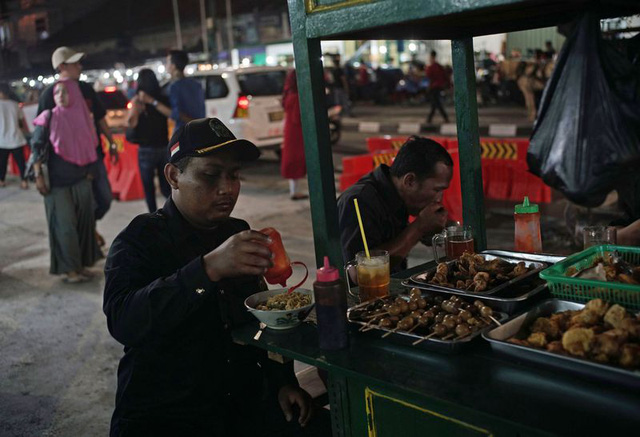 indonesia dau co nong san la pham phap nhung ke thao tung gia ot bi goi la mafia