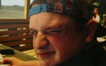 hoc sinh trung hoc 16 tuoi dot tu vi uong nhieu caffein trong thoi gian ngan