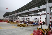 yeu cau ra soat lai viec bo tri cac tram thu phi bot