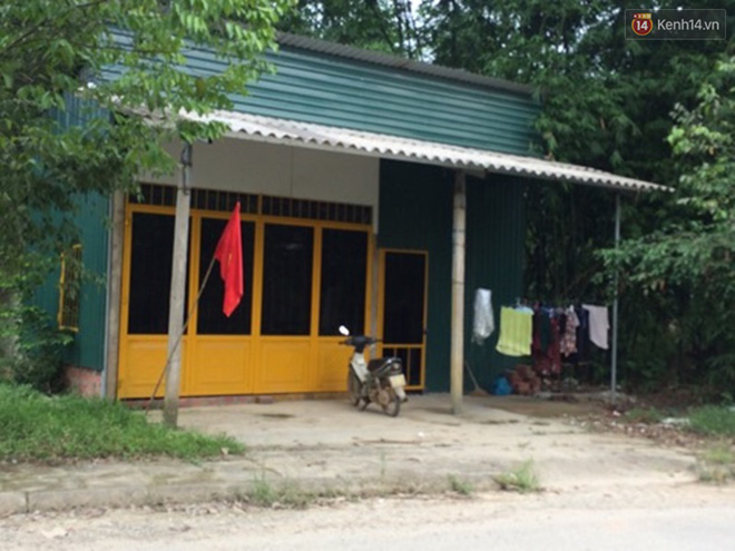 bo cua anh nghi nguoi than o canada cho tien xay nha moi chu khong phai con toi gui ve