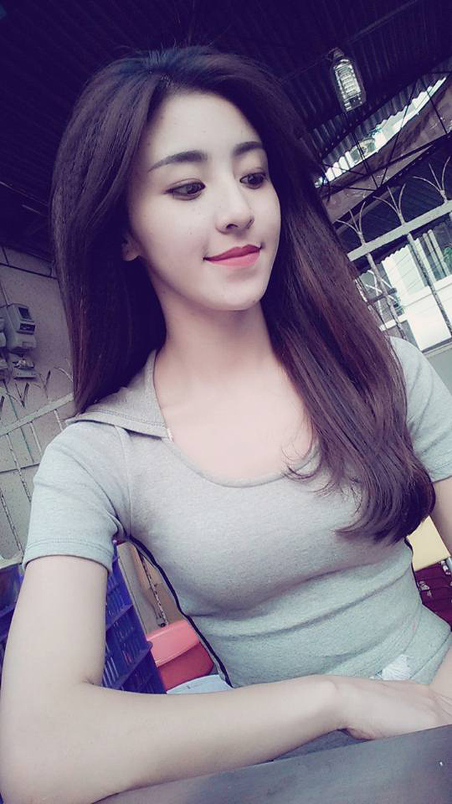 gap lai sau 4 nam hot girl banh trang tron ngay ay gio da dep xinh boi phan