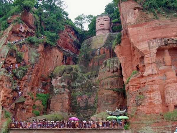 20 buc tuong khong lo nhat tren the gioi