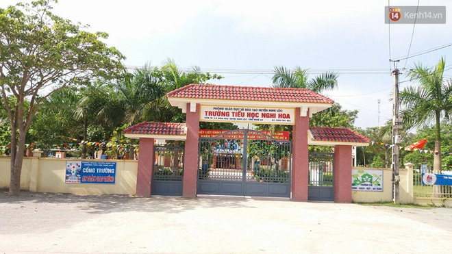 nghe an hoc sinh lop 1 bi co giao danh tham tim lung va chan vi khong lam duoc bai