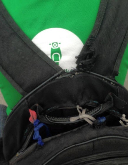 nam sinh chay grabbike bieu khach 4 nghin dong va mon qua bat ngo nhan lai