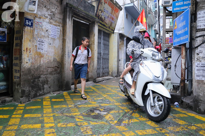 chum anh can canh lan duong uu tien danh rieng cho hoc sinh di hoc o ha noi