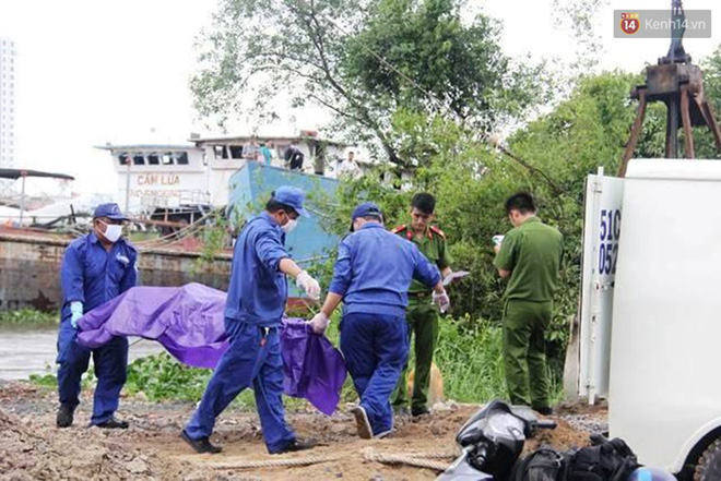 phat hien thi the nguoi dan ong khong mac ao troi canh du thuyen tren song sai gon