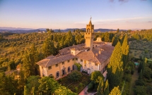 neu di chau au hay thue phong o 19 lau dai nay de cam nhan cuoc song ong hoang ba chua thoi xua