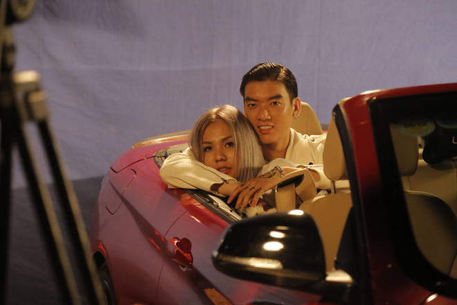 khong the nhan ra day chinh la tac gia hit yeu 5 dang gay sot