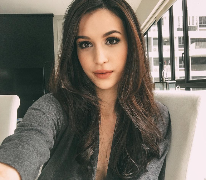 ba me bim sua singapore gay bao facebook viet vi ve dep qua goi cam ve dang chi 3 tuan sau khi sinh doi