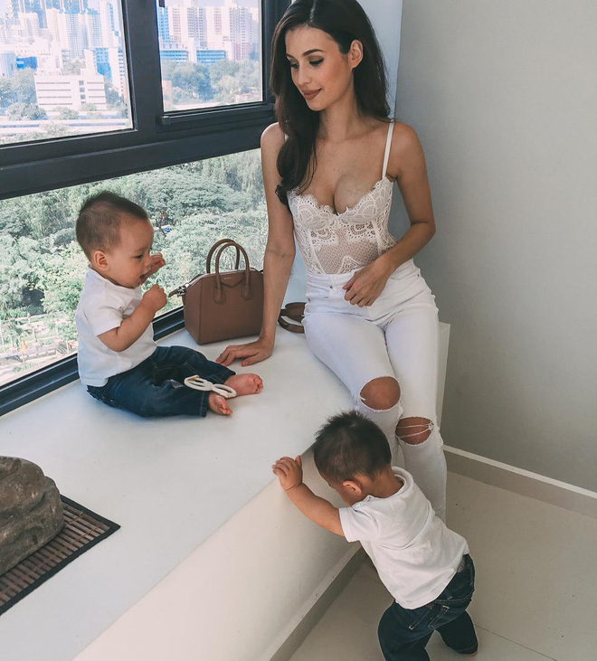 ba me bim sua singapore gay bao facebook viet vi ve dep qua goi cam ve dang chi 3 tuan sau khi sinh doi