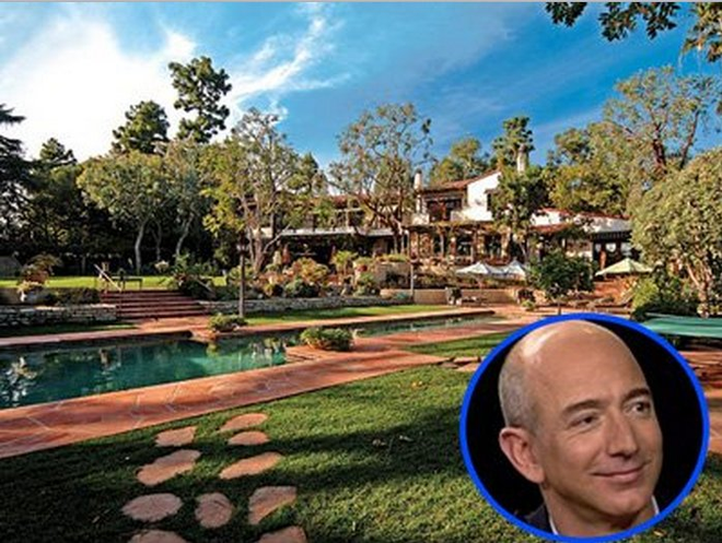 cuoc doi ki thu cua ceo amazon jeff bezos nguoi giau thu hai the gioi