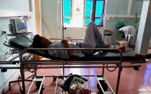 bi dien giat khi dang sua nha 1 nguoi chet 2 nguoi bi thuong