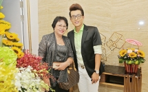 lan dau me dien vien hoa hiep xuat hien cung con trai