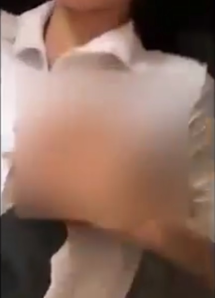 quay clip so vong mot cua ban nu trong buoi hoc cuoi tro dua di qua gioi han