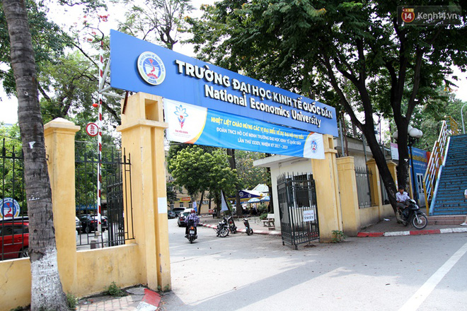 sinh vien nam 4 di lam ngay dau da xin nghi 2 3 thang con quay sang trach sep thai do