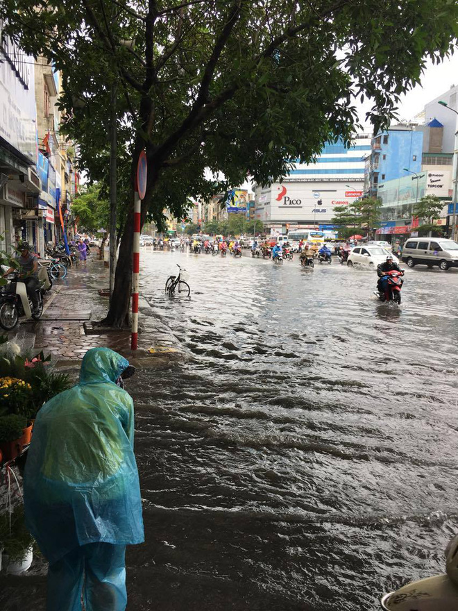ha noi chuan bi don mua lon cham dut dot nang nong