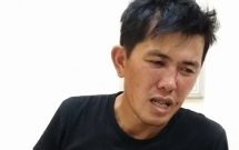thi the co nhieu vet chem tren doi che nghi pham vo lam quen roi dan nan nhan di mua trau