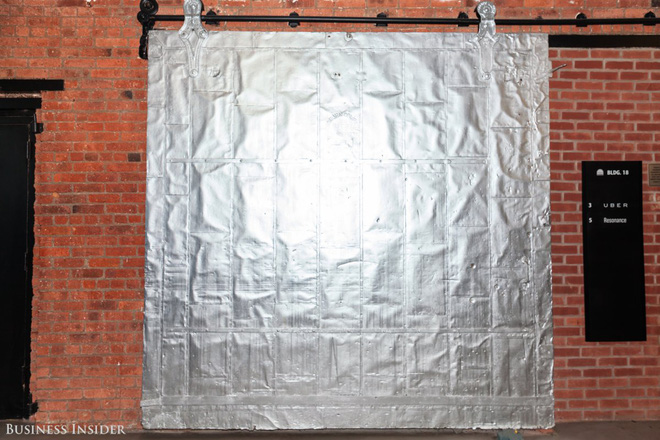 ban co biet nhan vien uber tai manhattan co the dem cho cung toi van phong