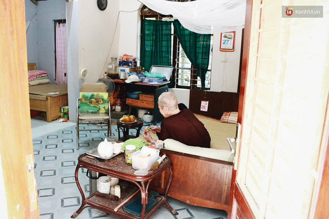gap cu ba 97 tuoi duoc phong sanh soi internet nhat viet nam toi bi ung thu 3 nam nay nhung con suc thi con hoc