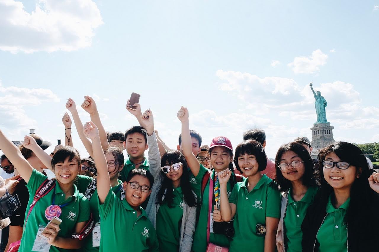 30 hoc bong toan phan tham du trai he vincamp 2017 tai anh quoc
