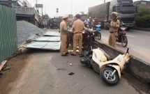 tam ton chan cong trinh do ra duong 2 nguoi sai gon nhap vien