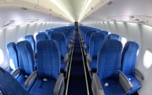 vi sao noi that may bay lai chu yeu co mau xanh