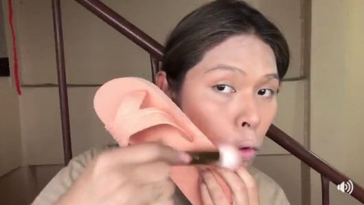 co nang ba dao dung dep tong trang diem khien hoi chi em thai lan xon xao