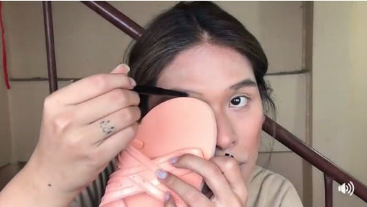 co nang ba dao dung dep tong trang diem khien hoi chi em thai lan xon xao