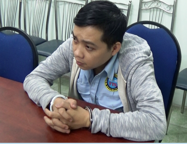 tp hcm nhan vien bao ve trom vang tri gia 700 trieu dong tai trung tam thuong mai parkson hung vuong