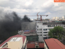 ha noi chay lon khoi boc ngun ngut tai benh vien viet phap