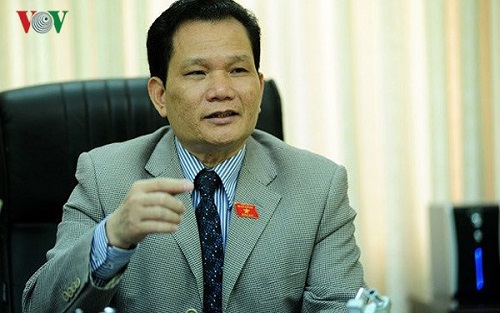 bat cap ve tien luong hien nay dan den he luy tha hoa cong chuc