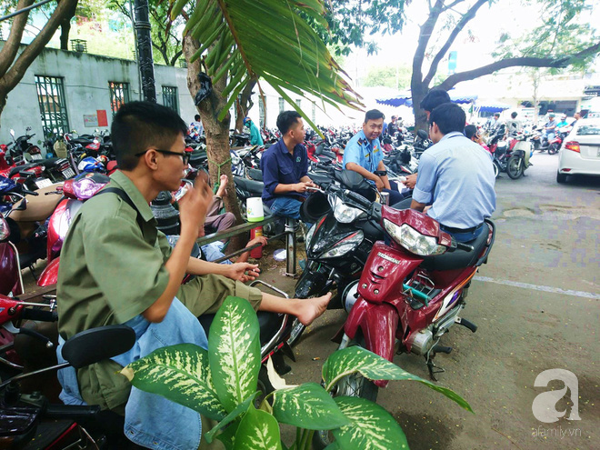 dong doi hiep si sai gon bi dam trong thuong tui toi ngheo khong co tien co bac chi biet lay suc lay tinh mang giup dan
