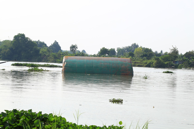 hien truong vu sa lan nghin tan chim tren song khien 3 nguoi trong mot gia dinh mat tich