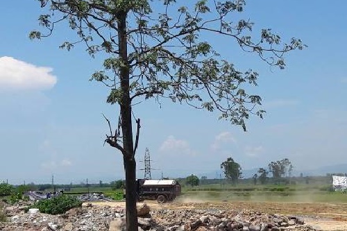 nghe an dat tac hoat dong canh tru so uy ban