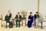 toan canh le don chu tich nuoc tran dai quang tai hoang cung nhat ban
