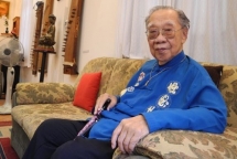 gs tran van khe lap di nguyen xay dung quy giai thuong tren giuong benh