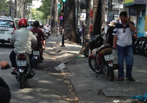 mo t chie n si cong an bi dam che t ga n bv cho ra y