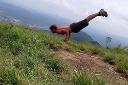 phat hien du khach nguoi anh mat tich tu tren cap treo