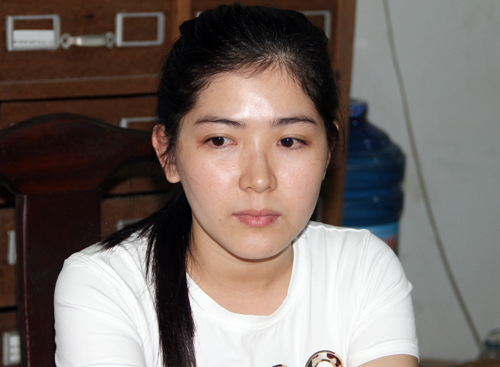 co gai xinh dep cam dau duong day ca do bong da hon 30 ty dong