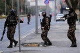 tho nhi ky bat giu hon 20 doi tuong lien quan toi vu khung bo san bay istanbul