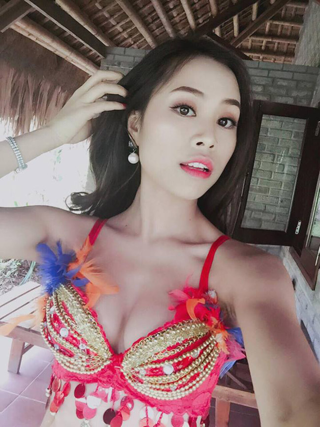 nhan sac cua a khoi hung yen khien anh chong tay ho khong the buong bo