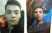 bat khan cap 2 doi tuong dung dao sung cuop cua hang dien thoai