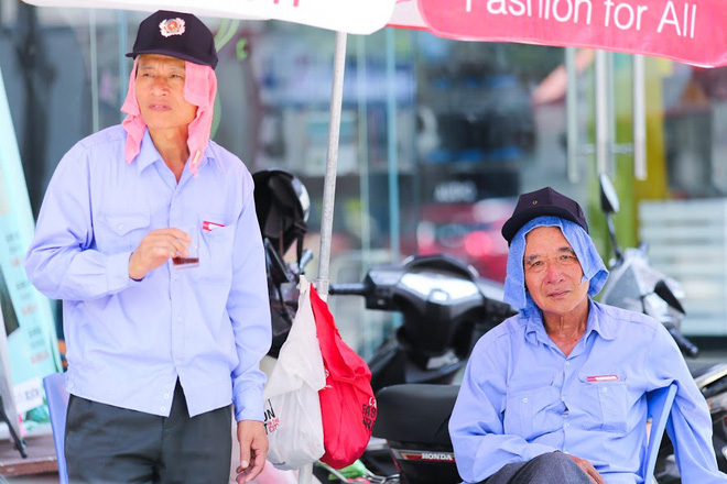 chum anh nghin le mot chieu thuc ba dao nguoi dan ha noi doi pho voi nang nong dinh diem