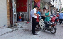 ha noi nang nong ky luc hon 40 do c cu ba dot tu tren duong